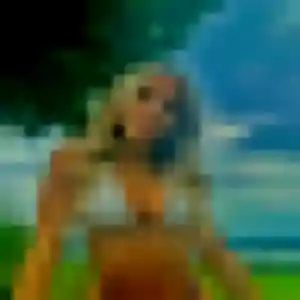 Rejoins Odette, 23 ans à Parigné-l'Évêque gratuitement