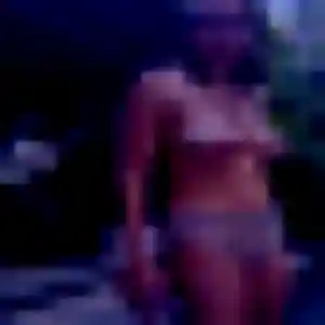 Joana, fille de 24 ans propose rencontre sexy à Pélissanne