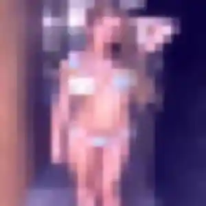 Contacte Roxane, 20 ans à Péronnas en privé