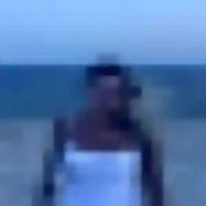Sexy Estee, 28 ans à Pont-Audemer - découvrir son profil