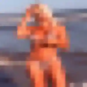 Anne-Laure, 23 ans, connectée à Rethel pour une rencontre coquine