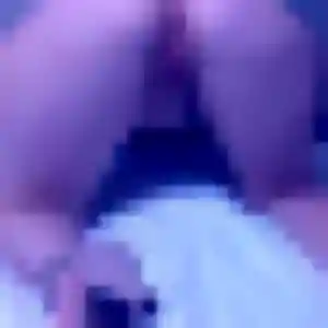 Sexy Adelaide, 44 ans à Roanne - la contacter