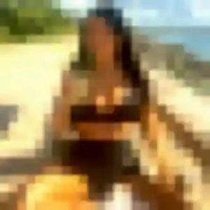 Anne-Sophie (39 ans) à Roquebrune-Cap-Martin propose un rencontre sexy maintenant
