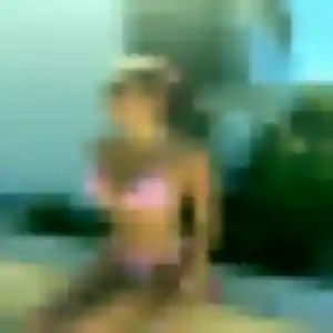rencontre sexy à Roquebrune-sur-Argens : photo de Zara, 34 ans - sans engagement