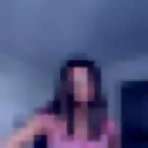 Leontine, 31 ans, en ligne à Saint-Amand-Montrond pour une rencontre coquine