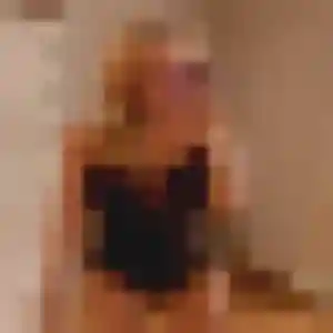 Elena, 42 ans, connectée à Saint-André-lez-Lille pour une rencontre coquine