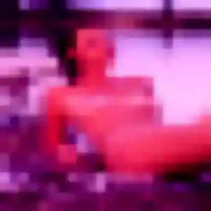 Lucienne, 27 ans, connectée à Saint-Cyr-sur-Mer pour un rencontre sexy