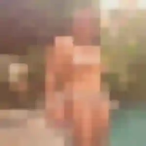 Estee (45 ans) à Saint-Jean-d'Illac attend une rencontre rapidement