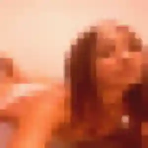 Photo de Eleonore à Saint-Jean-de-Luz (24 ans) - rencontre sexy sans inscription