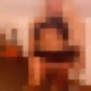 Alix, 27 ans, cherche un rencontre sexy à Saint-Julien-les-Villas
