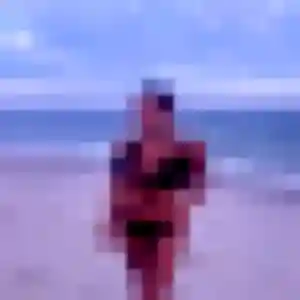 Sexy Caroline, 20 ans à Saint-Médard-en-Jalles - la contacter