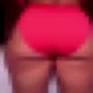 Photo de Aisha à Saint-Pée-sur-Nivelle (31 ans) - rencontre sexy sans inscription