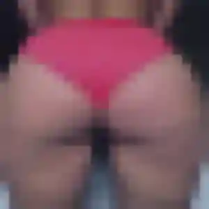 Gilberte, 20 ans, en ligne à Saint-Pée-sur-Nivelle pour un rencontre sexy