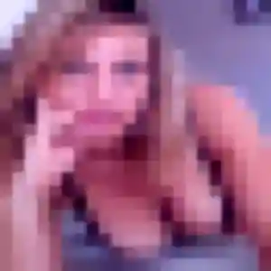 rencontre sexy à Saint-Pierre-lès-Elbeuf : photo de Domitille, 21 ans - sans engagement