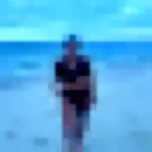Photo de Cyrielle à Saint-Victoret (40 ans) - rencontre sexy anonyme