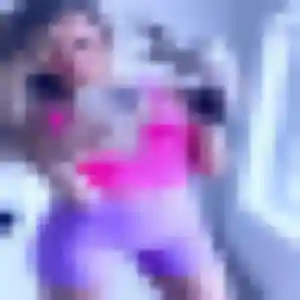 Rencontre Anne-Marie, 25 ans à Sainte-Savine en privé