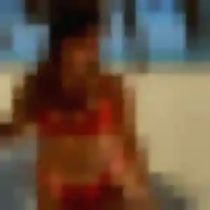Estee, 24 ans, en ligne à Sarreguemines pour une rencontre coquine