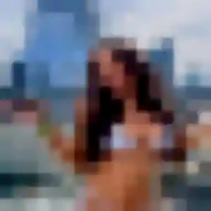 Contacte Anne-Sophie, 21 ans à Serris gratuitement