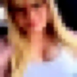 Rejoins Ilona, 35 ans à Sully-sur-Loire en t'inscrivant
