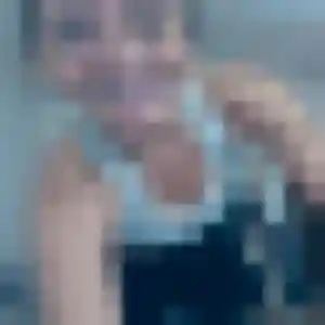 rencontre sexy à Tain-l'Hermitage : photo de Sylvie, 27 ans - accès libre