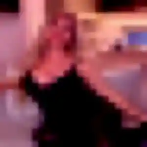 Rejoins Viviane, 26 ans à Thorigny-sur-Marne en privé