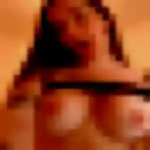 Sandrine (30 ans) à Trégunc propose un rencontre sexy aujourd'hui