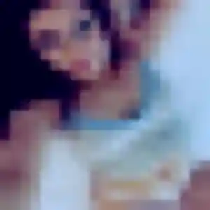 Salome (33 ans) à Valbonne attend un rencontre sexy aujourd'hui