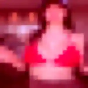 Albertine, 25 ans, connectée à Vendenheim pour une rencontre coquine