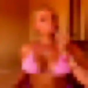 Mila, 30 ans, connectée à Vias pour un rencontre sexy